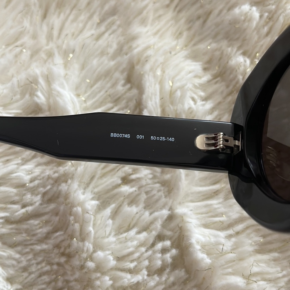 Balenciaga sunglasses - Picture 10 of 12